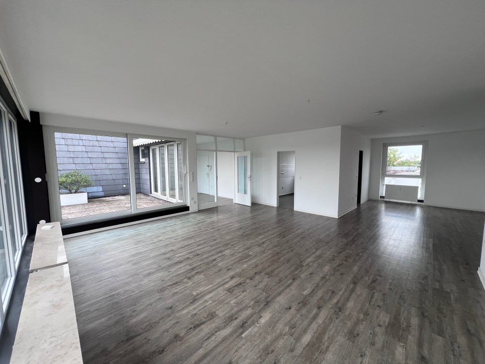 Willkommen Zuhause: ansprechende 3-Zimmer-Penthousewohnung in Anderten - Schleusenviertel - Photo 4