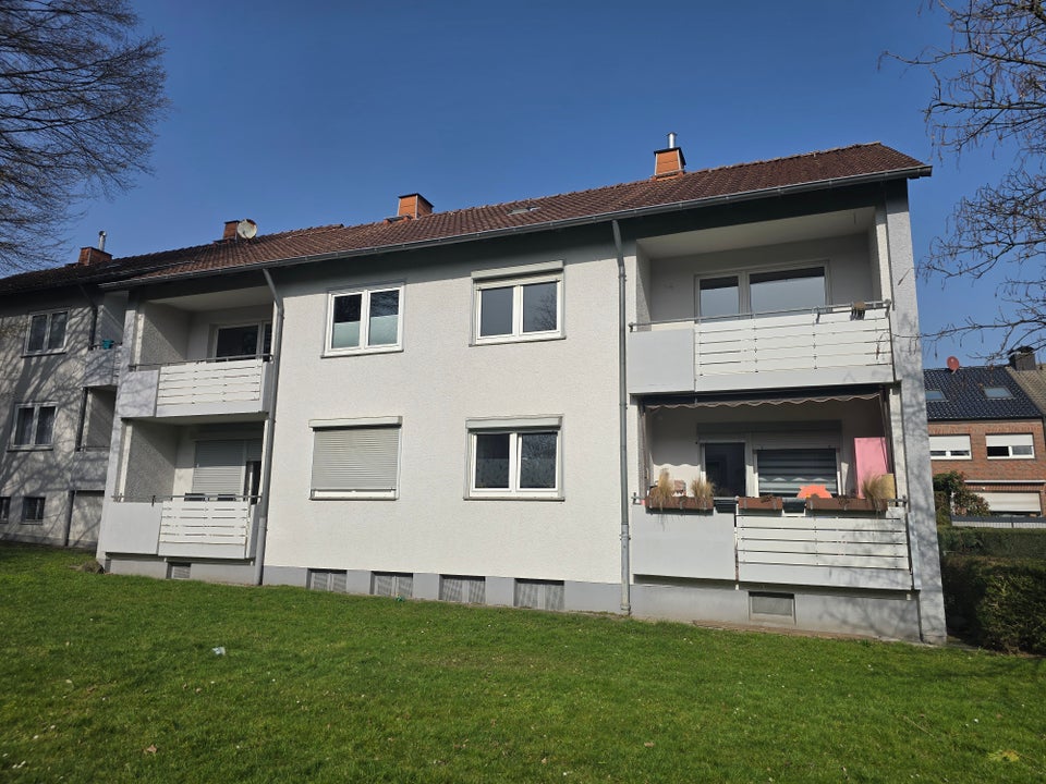 Erstbezug nach Renovierung! 2 Zimmer mit Balkon - Foto 2