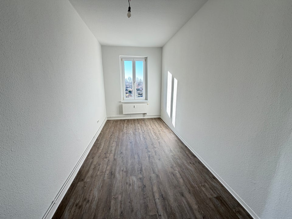 Diese schöne 3-Zimmer-Wohnung wurde komplett saniert - Foto 2