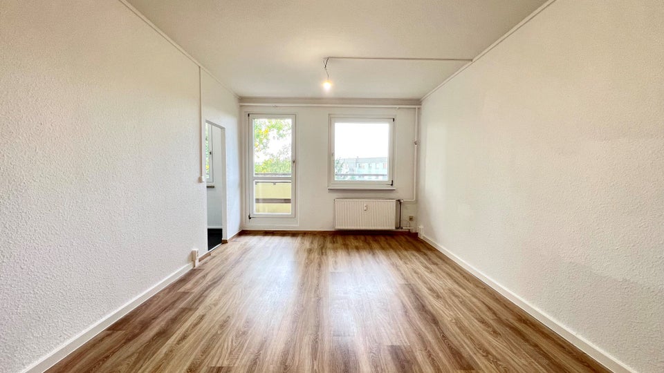 Ein Zuhause für alle: 5-Zimmerwohnung in oberster Etage mit Aufzug! - Foto 1