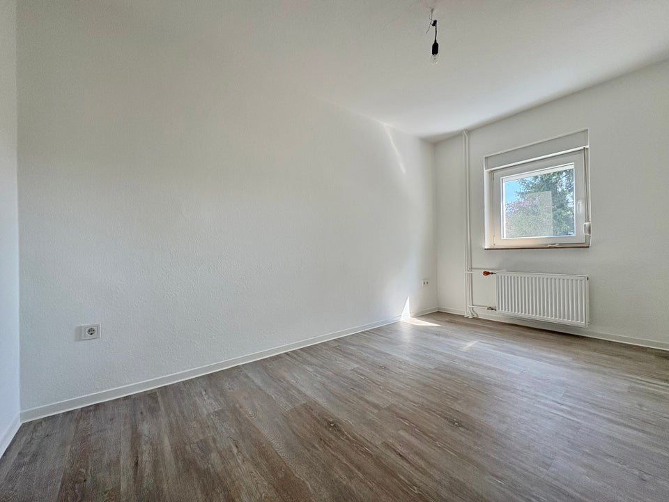 Frisch renovierte 3-Zimmer-Wohnung mit Dusche - Foto 3
