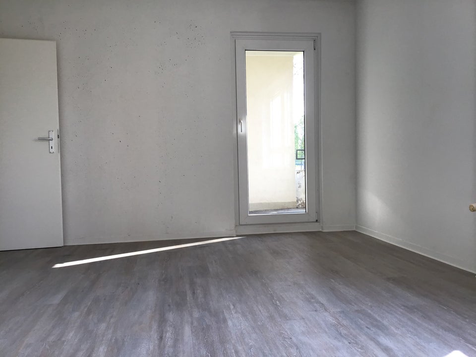 Da kommt man gern Heim: gemütliche 3-Raum-Wohnung für die kleine Familie! - Photo 4
