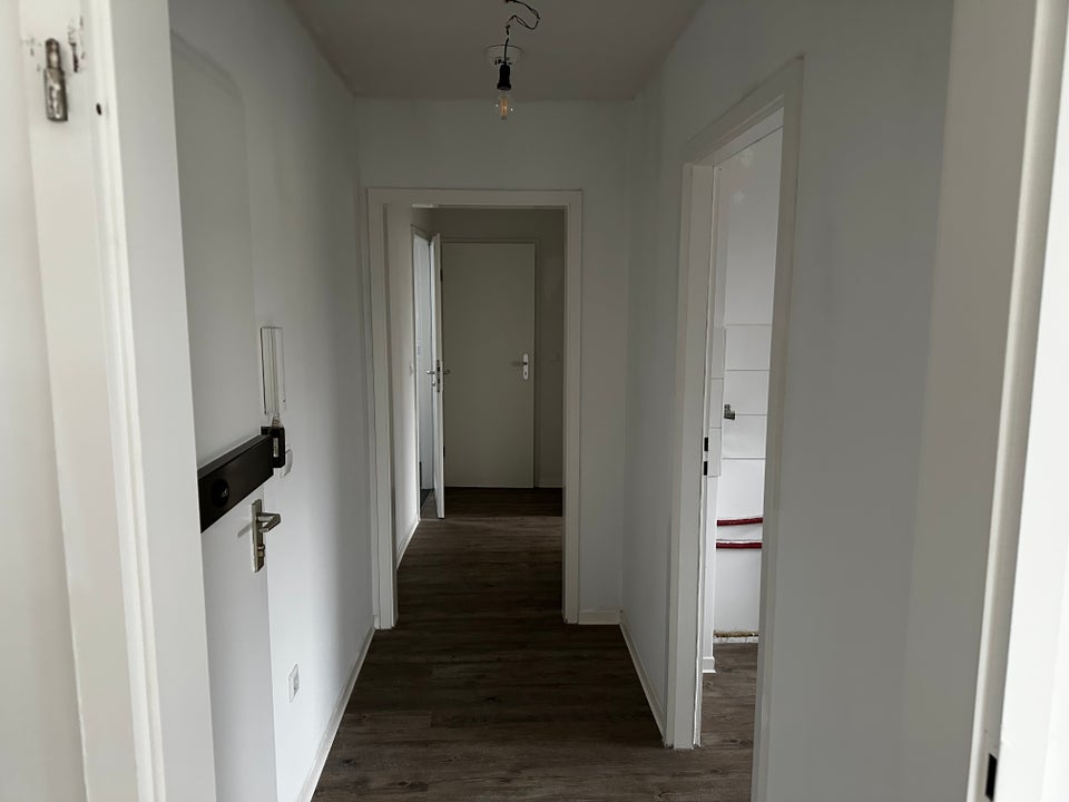 Praktische 2-Zimmer-Wohnung mit Balkon - Foto 5