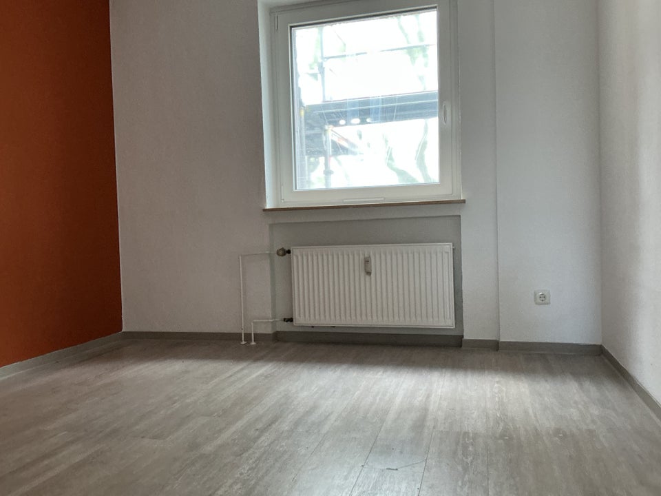 Tolle 3-Raum-Wohnung mit schickem Bad! Wir modernisieren für Sie! - Photo 5