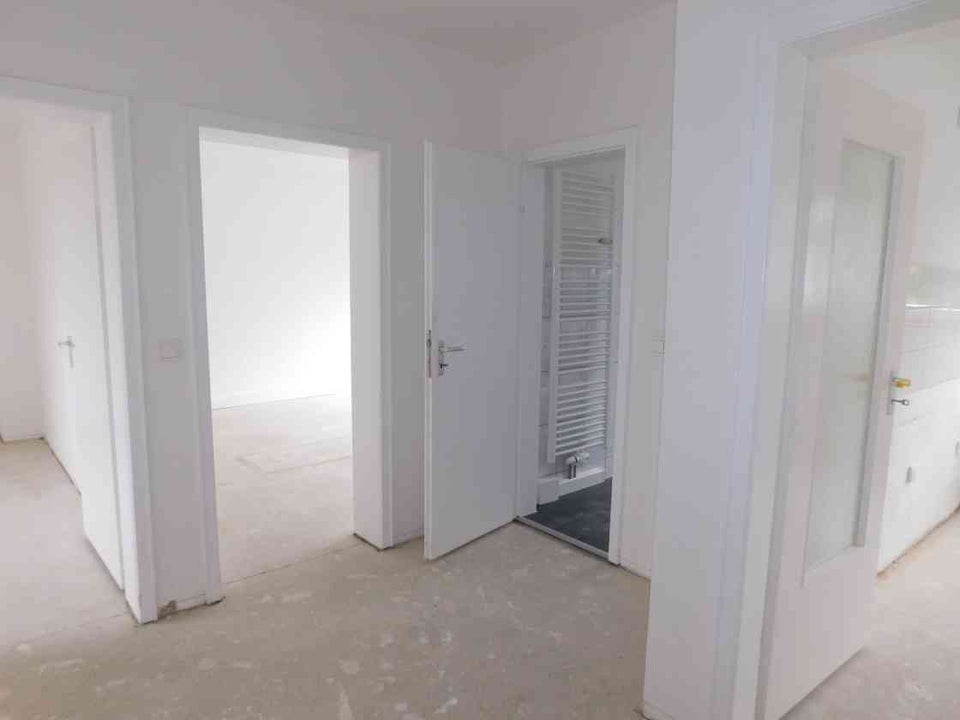 Überruhr-Hinsel: Helle 3-Zimmer-Wohnung mit Balkon - Foto 4