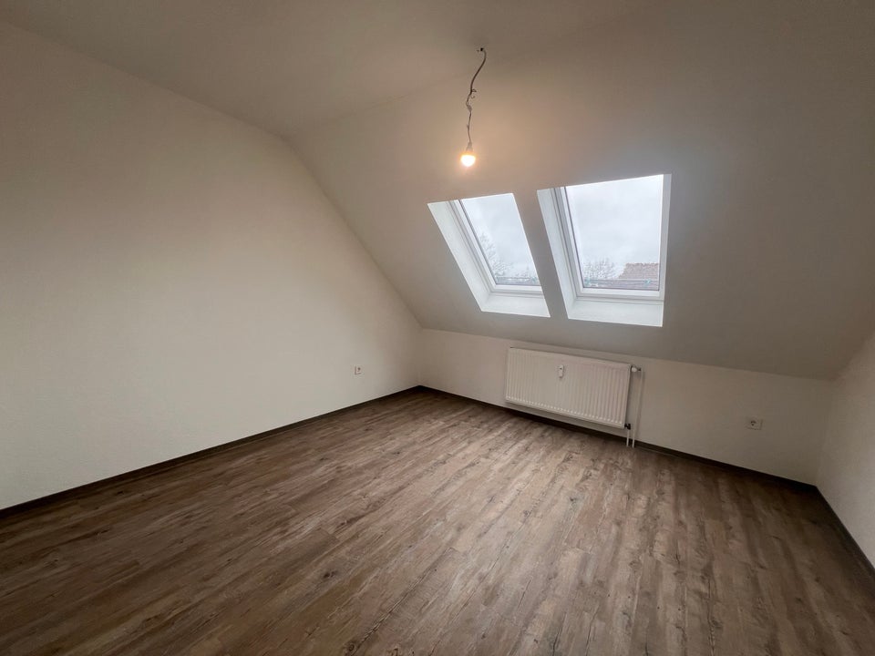 2-Zimmer-Wohnung im DG mit Balkon! - Photo 5