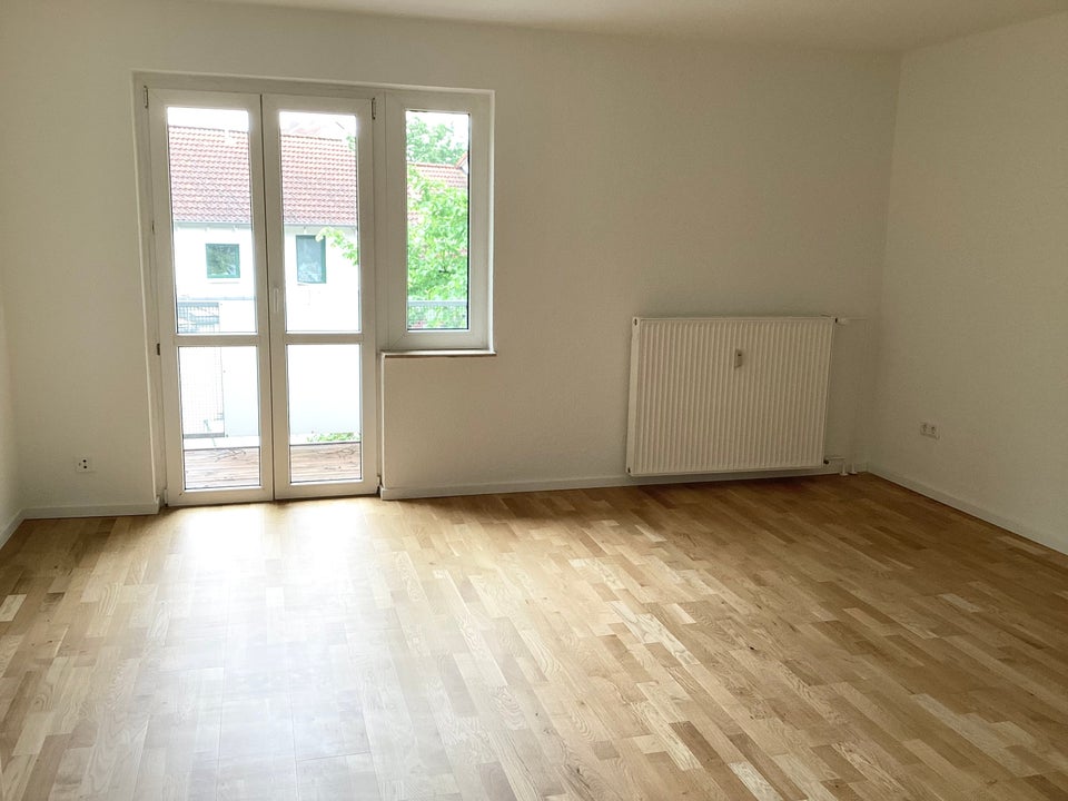 Schicke 3-Zimmer-Wohnung mit Tagslichtbad und Balkon - Foto 1