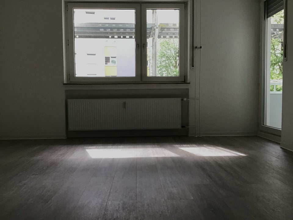 Charmante 2-Zimmer-Wohnung im EG mit Balkon und ebenerdiger Dusche! - Foto 4