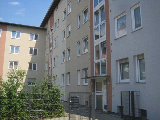 Ihre neue Wohnung: Sanierte/ Renovierte 3-Zimmer-Wohnung in Stadtlage - Foto 3