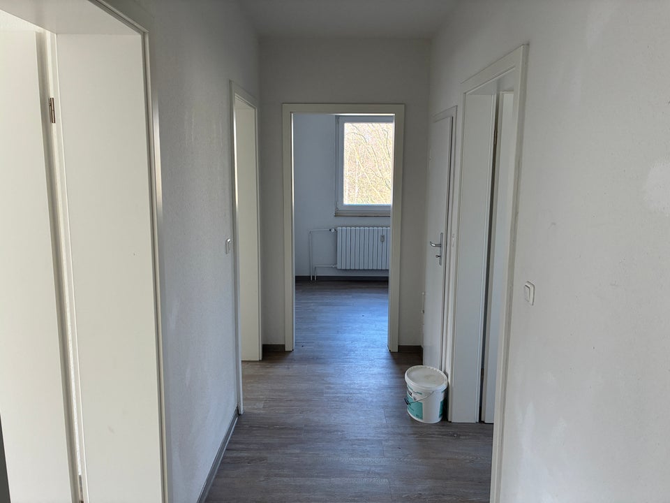 Super ansprechende frisch renovierte 3,5 Zimmer Wohnung über den Dächern von Dortmund Alt-Scharnhorst - Photo 4