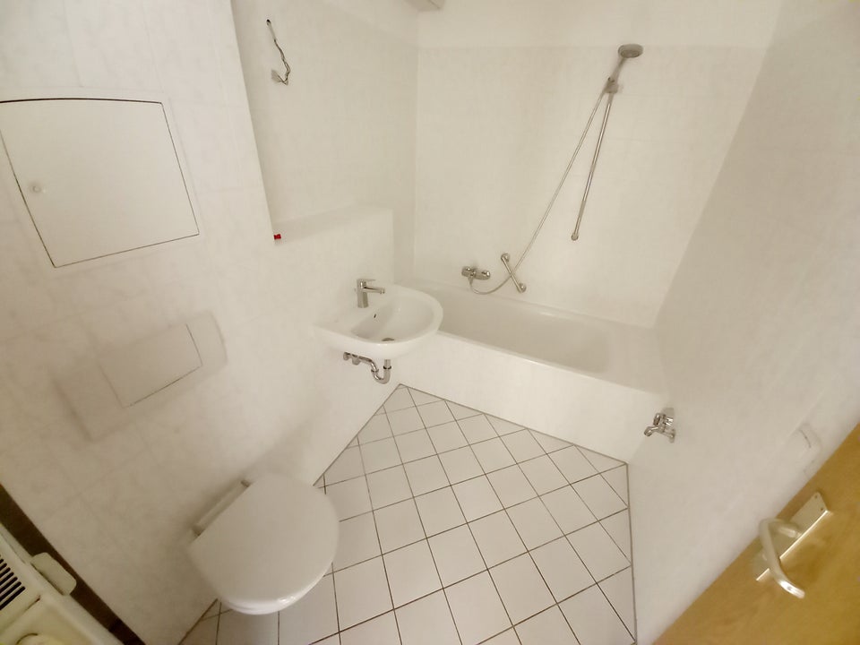 Striesen: Große 2-Zimmerwohnung mit separaten Räumen - Foto 1