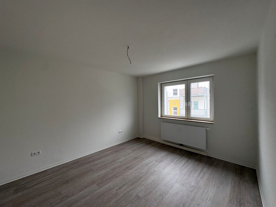 Modernisierte 2-Zimmer-Wohnung zum Wohlfühlen - Foto 1