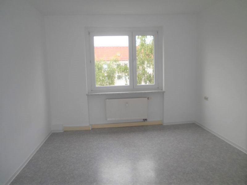 2-Zimmer-Wohnung mit Balkon im Grünen sucht Sie! - Foto 5