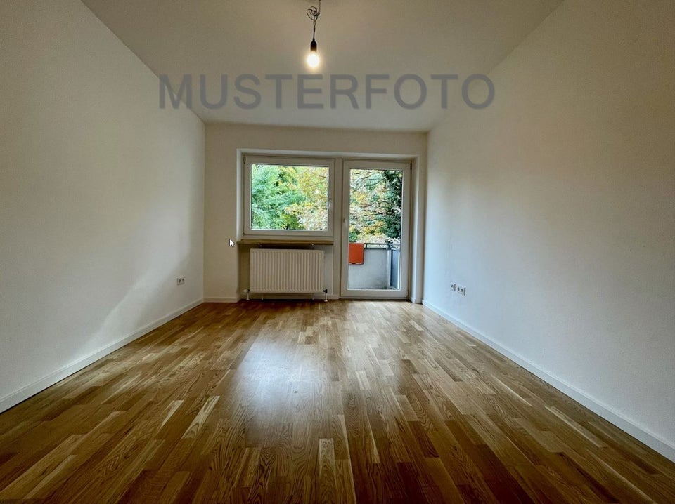Kernsaniert und zentraler 2-Zimmer-Wohntraum - Foto 3