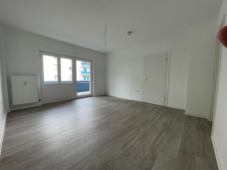 Jetzt zugreifen: günstige 4-Zimmer-Wohnung - Photo 1