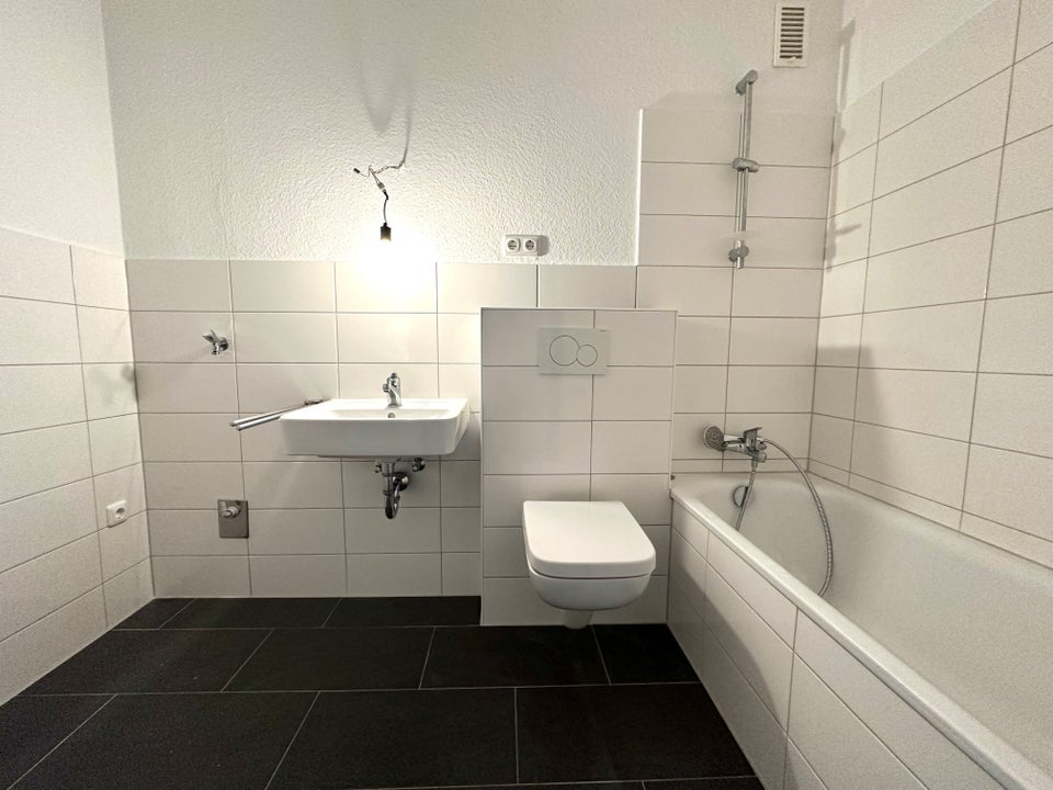 Umfassend renoviertes Singleglück - Photo 2