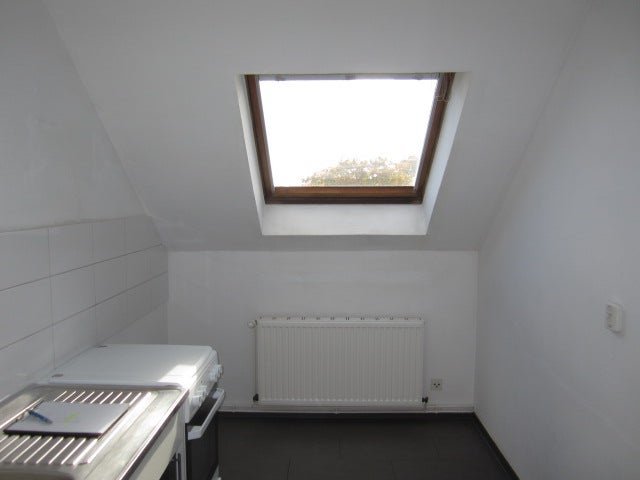 renovierte und bezugsfertige 1 Zimmer DG-Wohnung in Berlin Adlershof - Photo 4