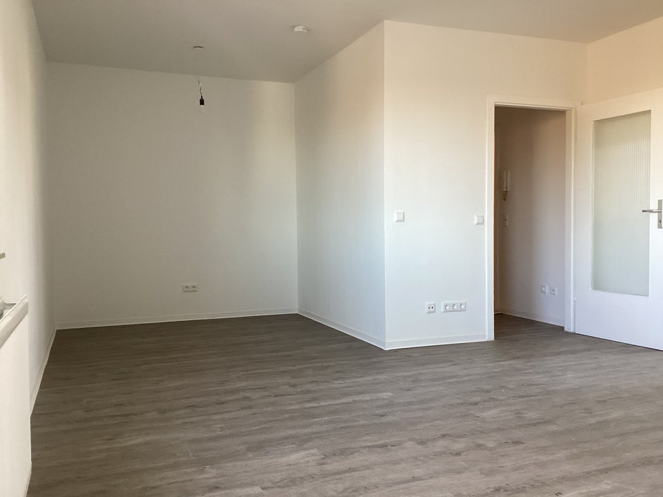 Großzügiges 1-Zimmer-Apartment mit Balkon! - Photo 1