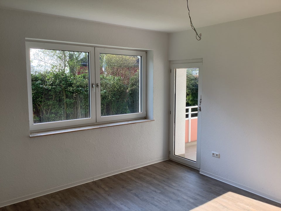 Renovierte 3 Zimmer EG Wohnung mit Dusche - Foto 1