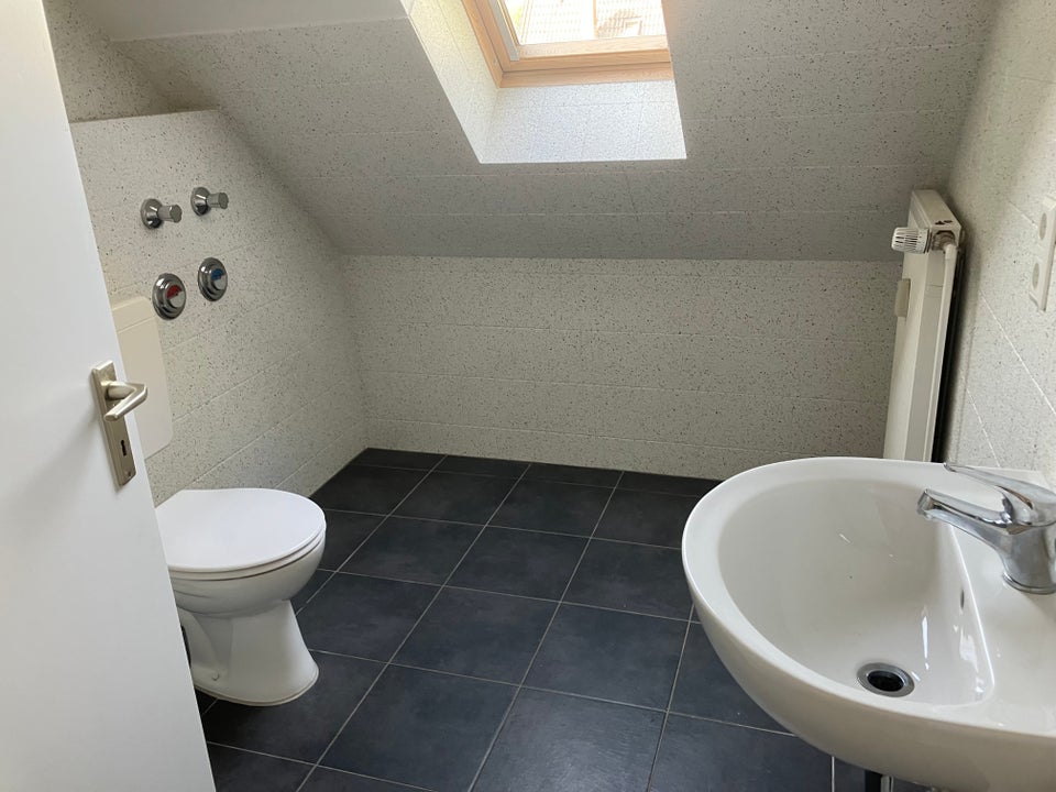 Ihre neue Wohnung mit 3 Zimmern im DG! - Foto 1