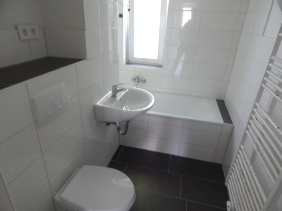 Bezugfertige 3-Zimmer-Wohnung in Iserlohn ! - Foto 2