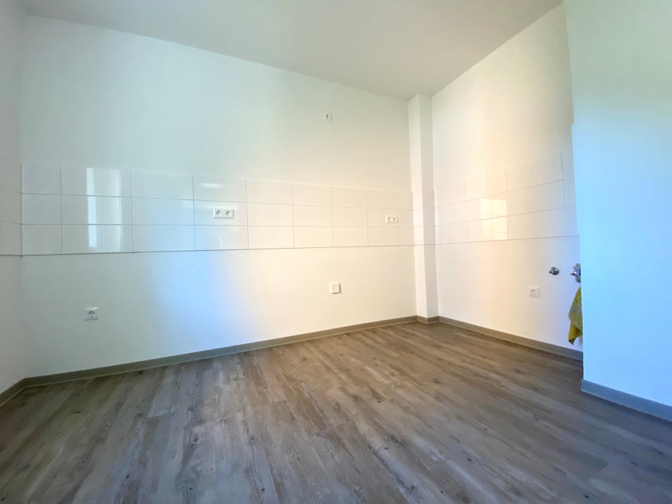 Gemütliche 2-Zimmer Wohnung in Do-Rahm mit Blick ins Grüne - Photo 2