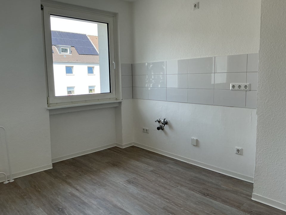 Attraktiv! Günstig geschnittene 2-Zimmer-Wohnung - Photo 1