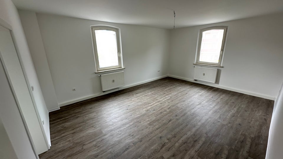 Frisch saniert! 2-Zimmer-Wohnung zentral - direkt an der Partnach - Foto 3