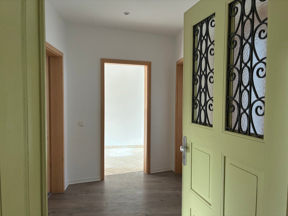 Aufgepasst: Zwei-Zimmer-Wohnung mit Einbauküche - Foto 5