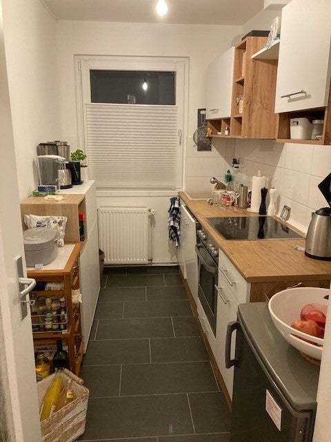 2,5 Zimmer mit Balkon und Tageslichtbad - Foto 3