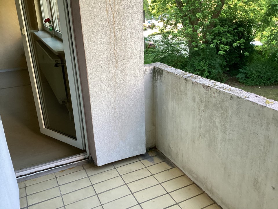 Frisch renovierte 3-Zimmer-Wohnung mit Balkon! - Foto 4