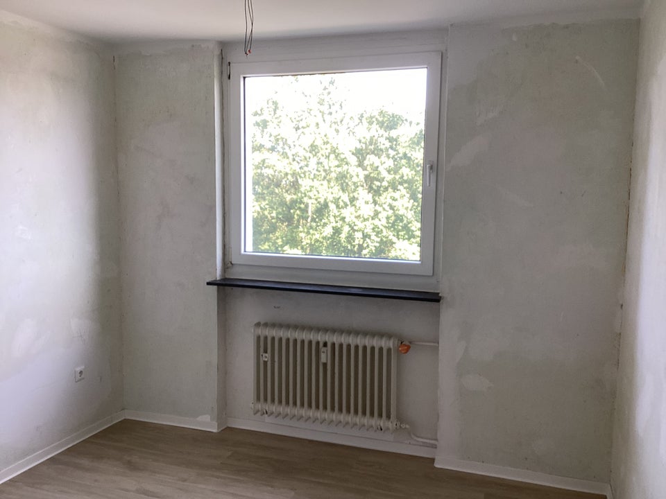 Geräumige 2,5-Raumwohnung mit tollem Blick ins Grüne - Foto 2