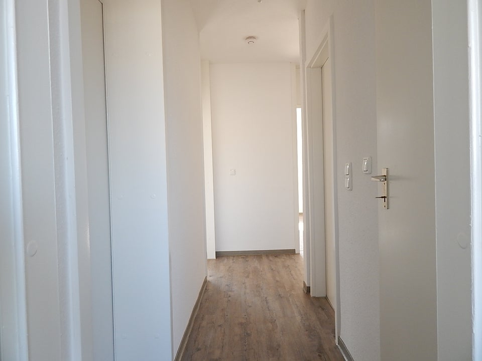 Jetzt besichtigen! Hier fühlen Sie sich wohl: ansprechende 3,5-Zimmer-Wohnung - Foto 3