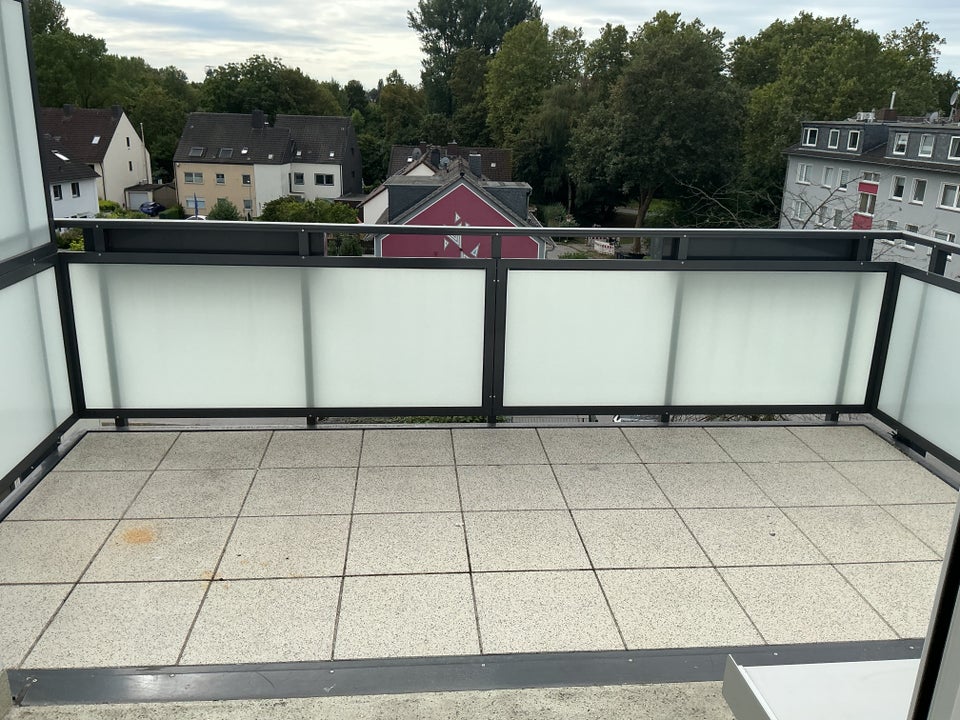 Einzug kurzfristig möglich!!! sehr schöne 2,5-Zi.-Wohnung mit Balkon - Foto 5