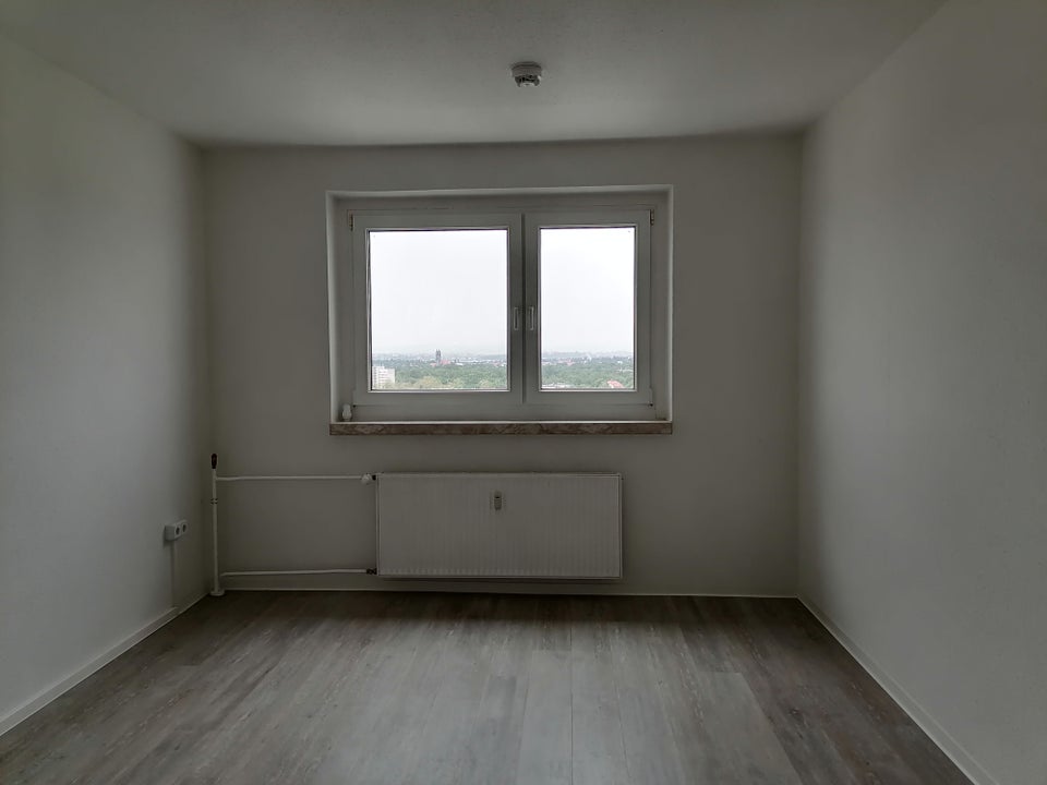 Schöner Wohnen in dieser praktischen 2-Zimmer-Wohnung mit Balkon und offener Küche - Foto 2