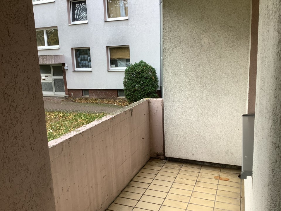 Schöne Erdgeschosswohnung mit neuem Bad! - Photo 2