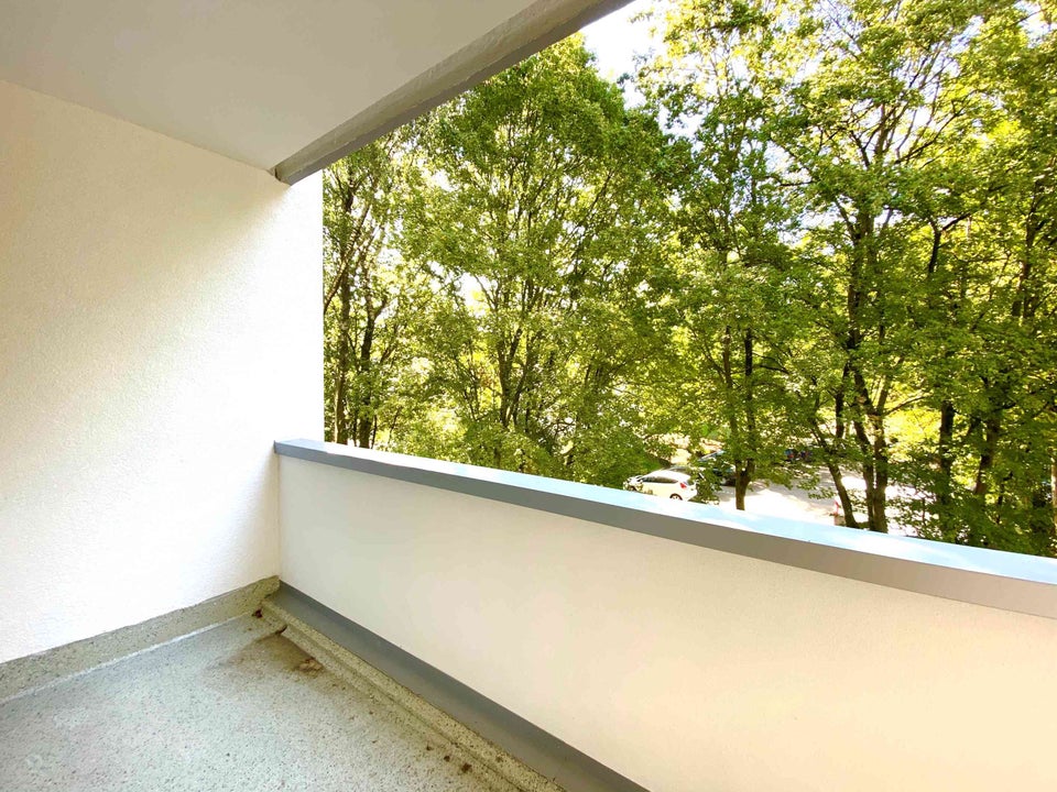 Kinderfreundliche Lage: 3-Zimmer Wohnung mit weitem Ausblick - Photo 3