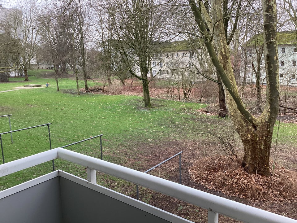 Schicke, gemütliche 4-Zimmer-Wohnung mit Balkon - Photo 4