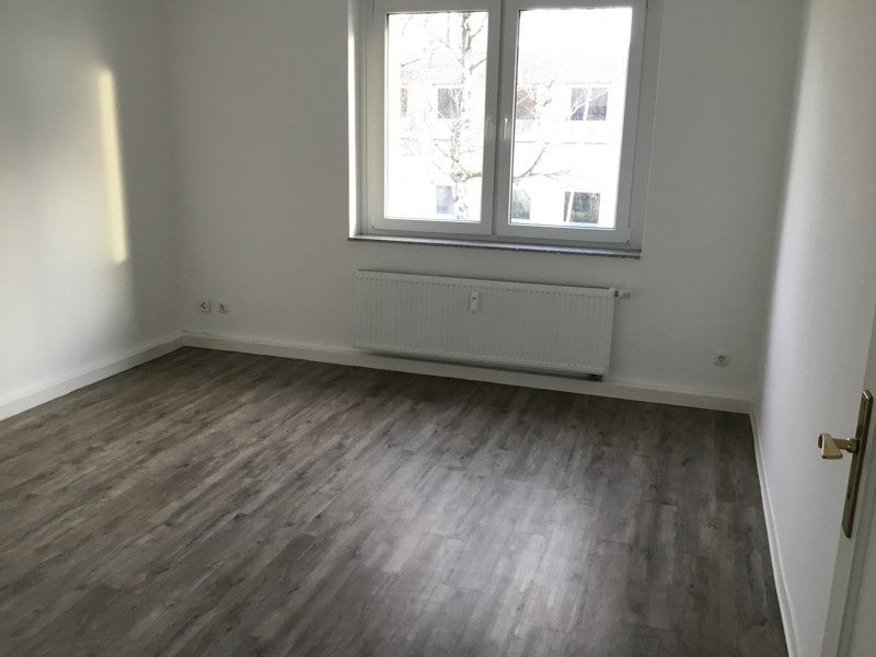 3-Zimmer-Wohnung mit Tageslichtbad und XXL-Balkon - Foto 1