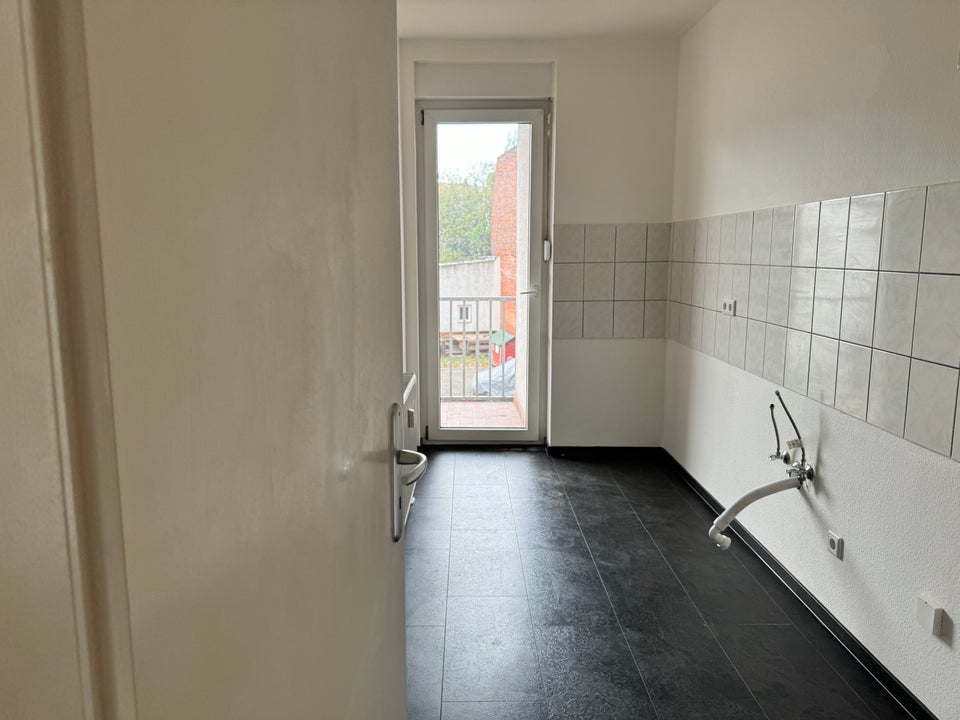 Leipzig Leutzsch 3 Zimmer Wohnung mit Balkon - Foto 1