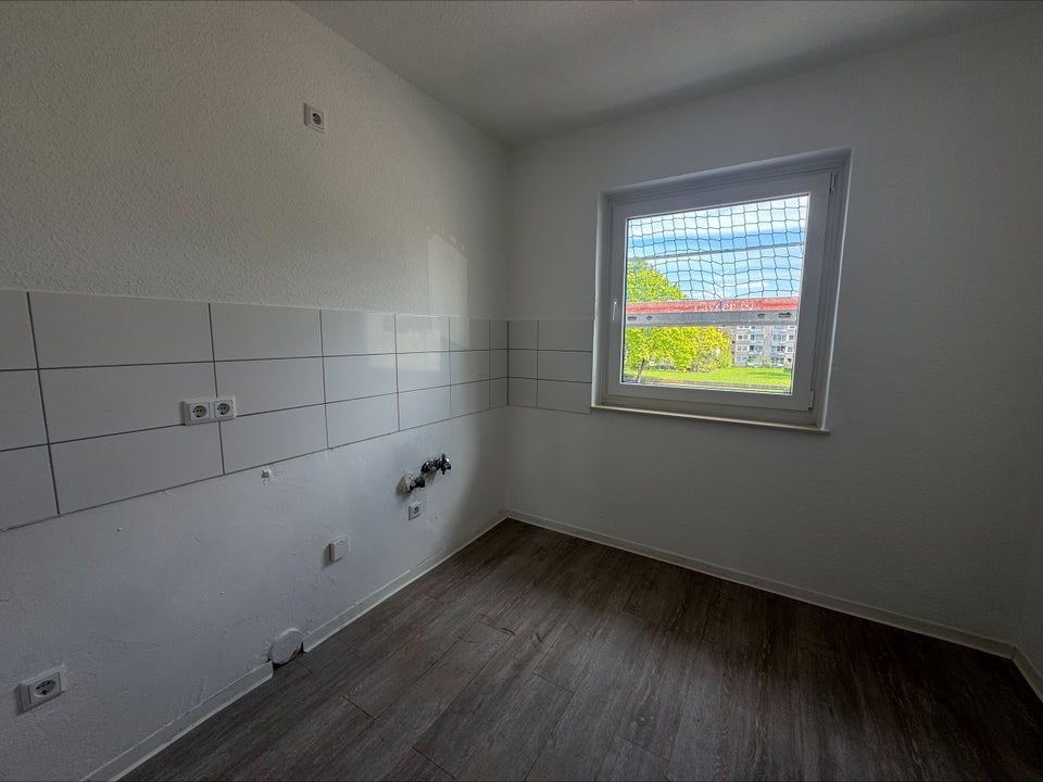 Smarter wohnen – modernisierte 2-Zimmer-Wohnung mit Balkon - Foto 3