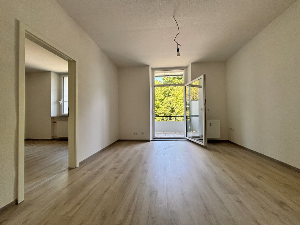 TOP renovierte 2-Zimmer Wohnung am Waldrand - Photo 1