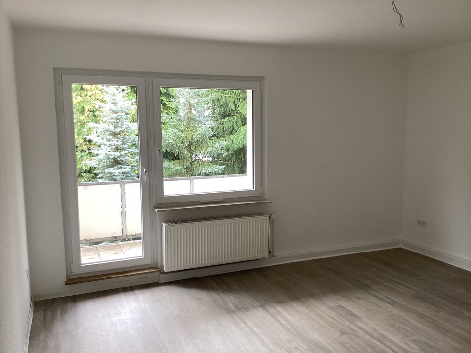 Langenberg: Bezugsfertige 2-Zi.-Whg. mit neuem Tageslichtbad und Balkon - Photo 4
