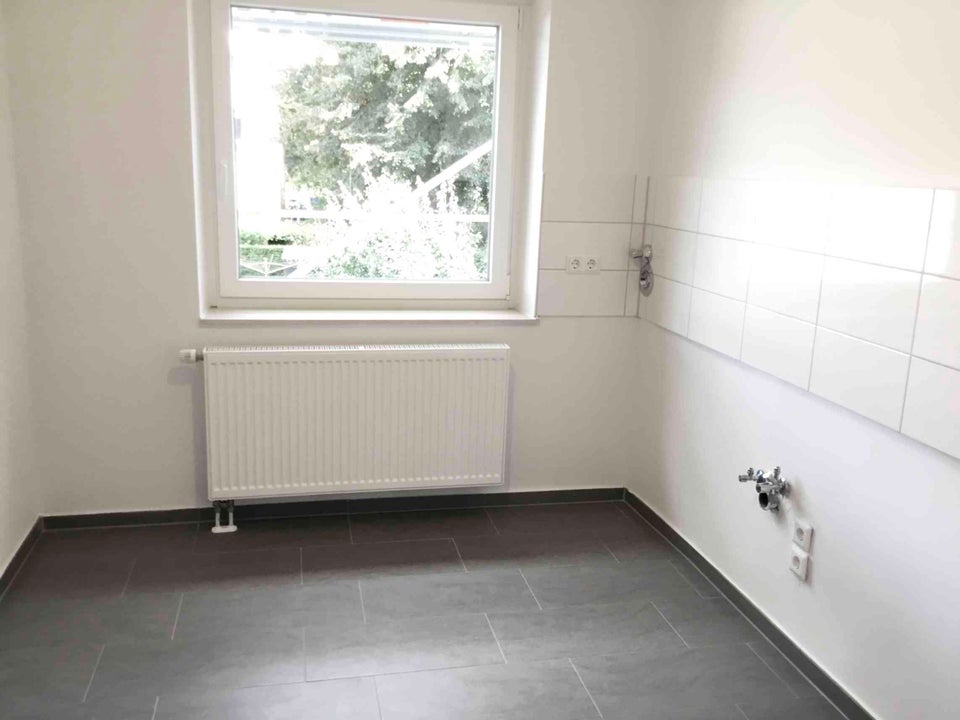 Wohnglück - großzügige 3-Zimmer-Wohnung mit Balkon - Foto 2