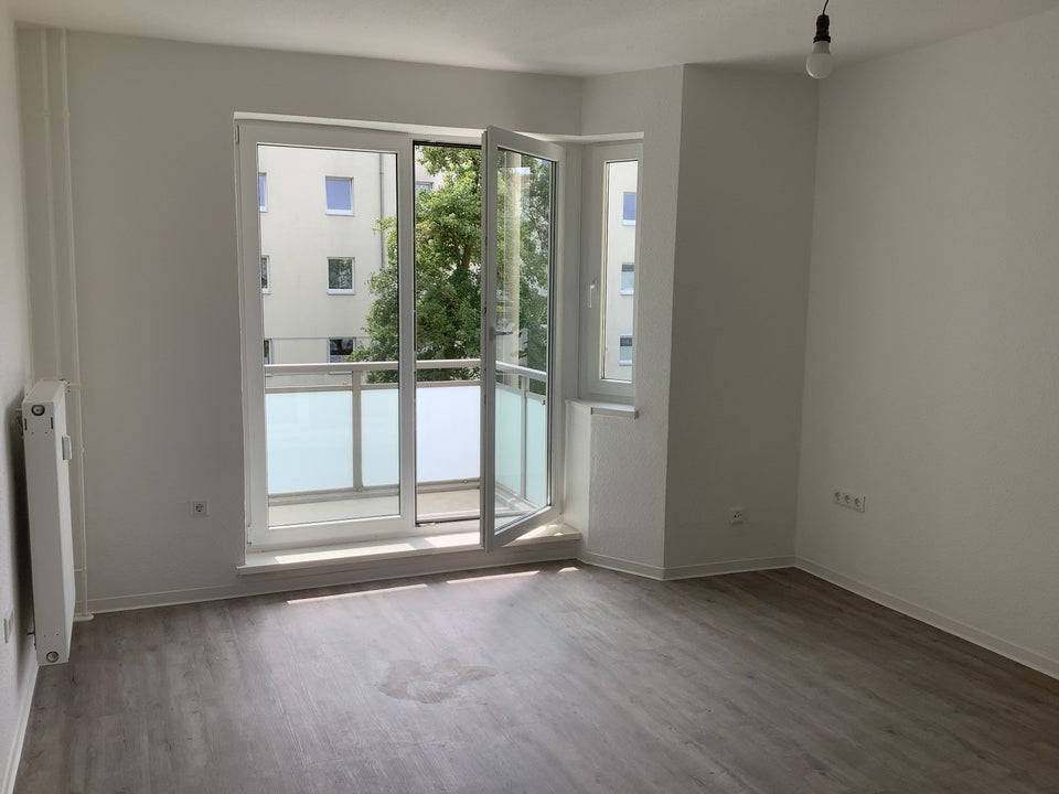 3-Zimmer-Wohnung in Hannover-Wülfel – ca. 71 m² – mit Balkon – in Kürze verfügbar - Foto 1