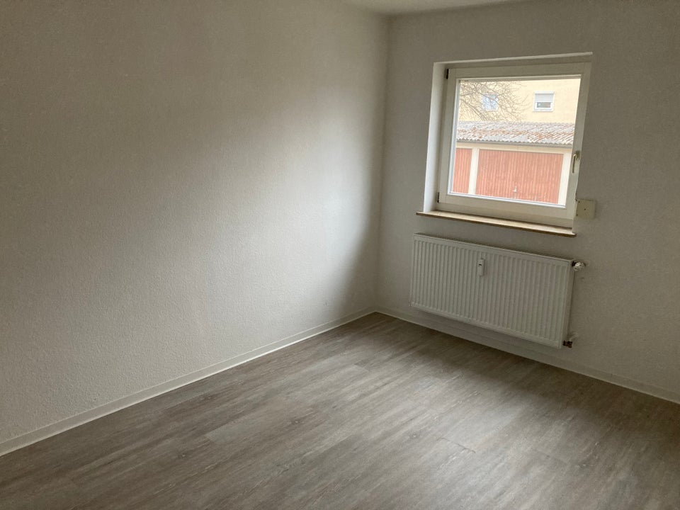 Preiswerte und ansprechende 3-Zimmer-Wohnung - Foto 2