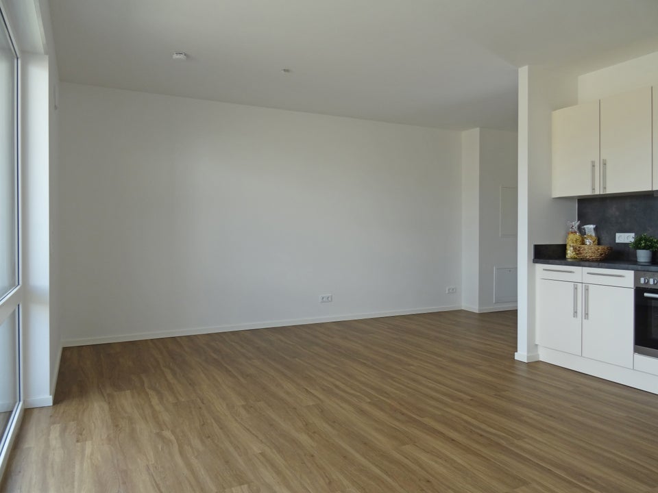 Wohnen an der Spree: praktische 1-Zimmer-Wohnung mit Balkon - Foto 3