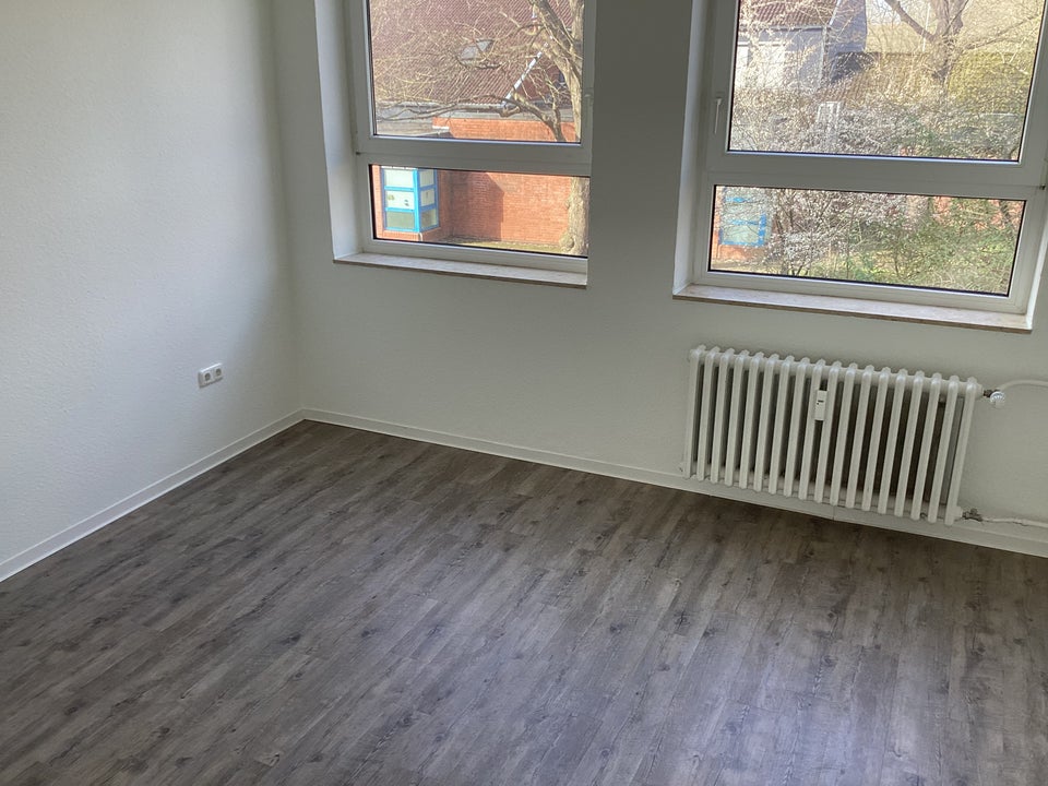 Der Sommer kann kommen! Praktische 2-Zimmer-Wohnung mit Südbalkon! - Photo 4