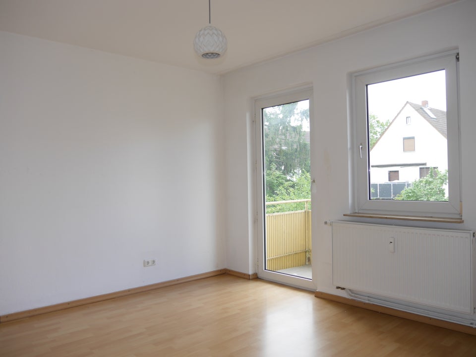 Schöne 3-Zimmer-Wohnung mit Tageslichtbad und Balkon in Hanau-Großauheim zu vermieten - Foto 4