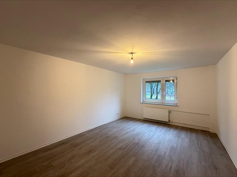 Großzügige 2-Zimmer-Wohnung mit Balkon in Leverkusen Steinbüchel - Foto 4